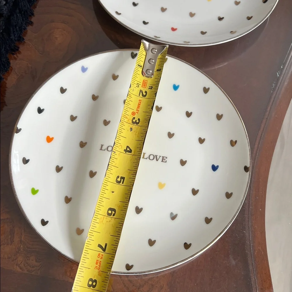 Williams Sonoma Pottery Barn West Elm Multicolor Heart Plates. Set of 4.